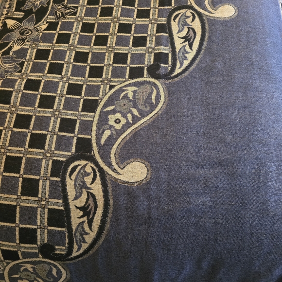 Accessory Street Elegant Black/Gold/Tan Paisley Check Scarf - Picture 10 of 10